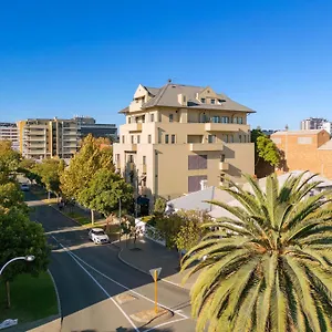 Club Wyndham Perth, Trademark Collection By Wyndham Hotel